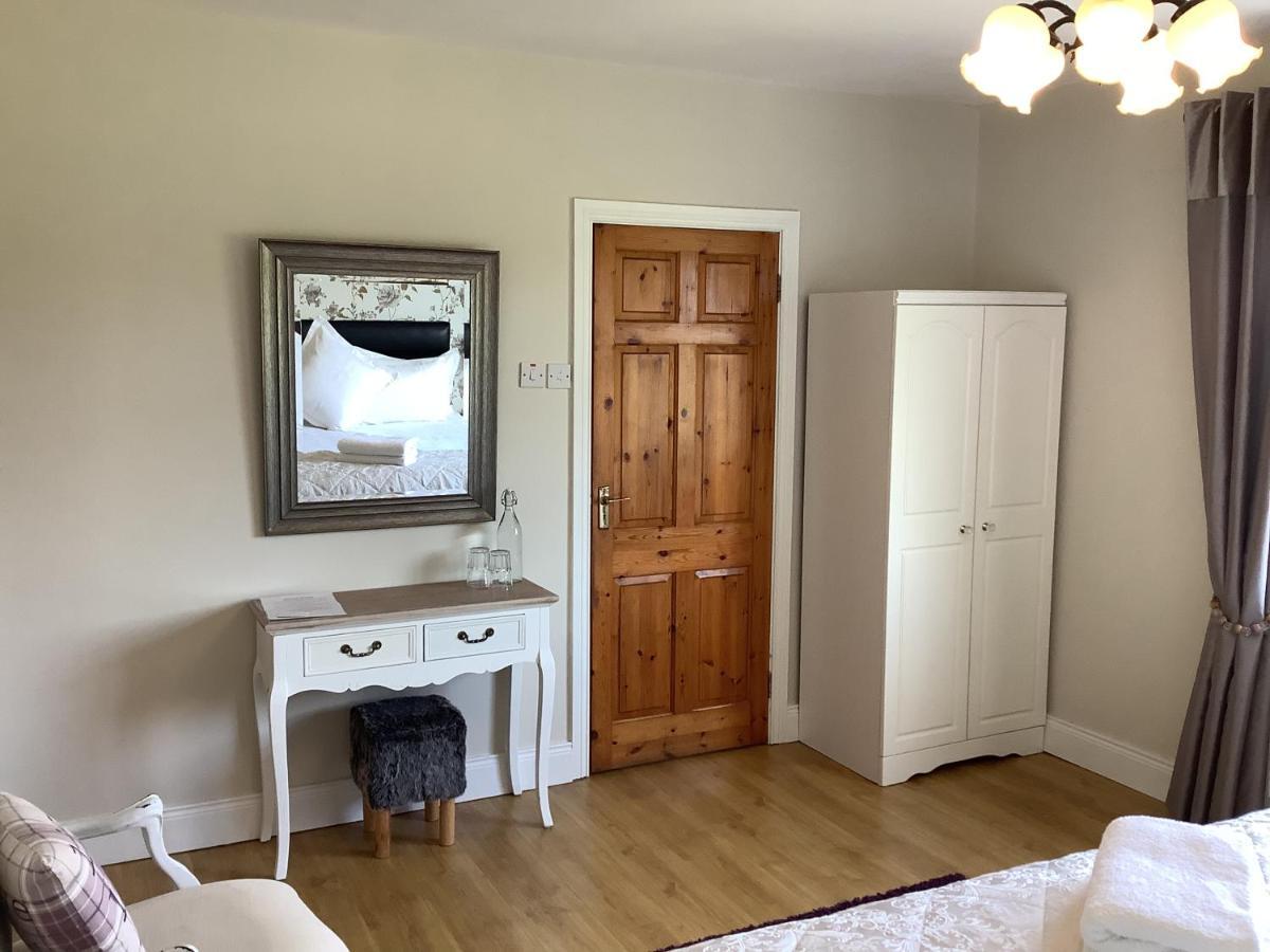 O' Sullivan'S B & B Kilclogherane ภายนอก รูปภาพ